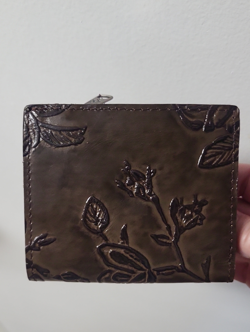 Patricia Nash Bark Leaves Lynette Wallet - Picture 7 of 14